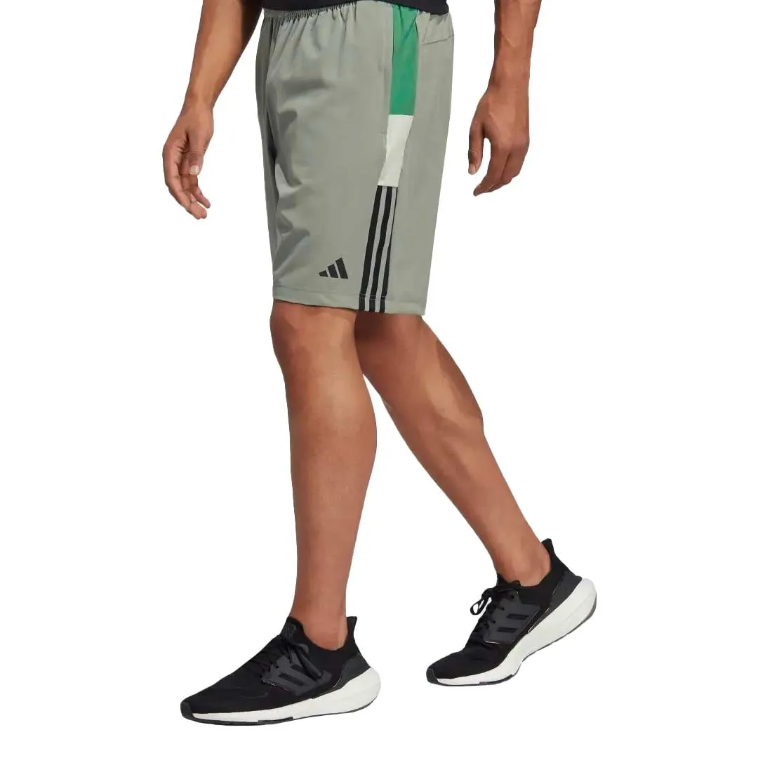 adidas - Herren Trainingsshorts mit Colorblock-Design und 3 Streifen (IN5058)