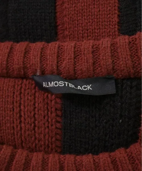 ALMOSTBLACK Pullover