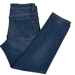 Diesel D-Fining Verjüngte Passform Denim Jeans