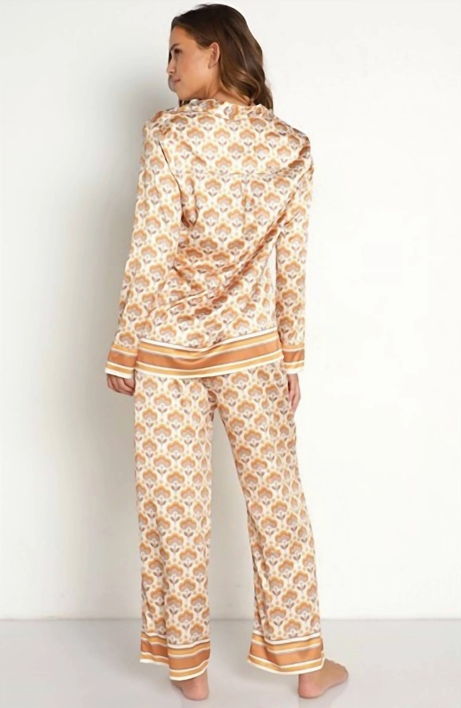 Early Night Pj Set In Honey Wallflower