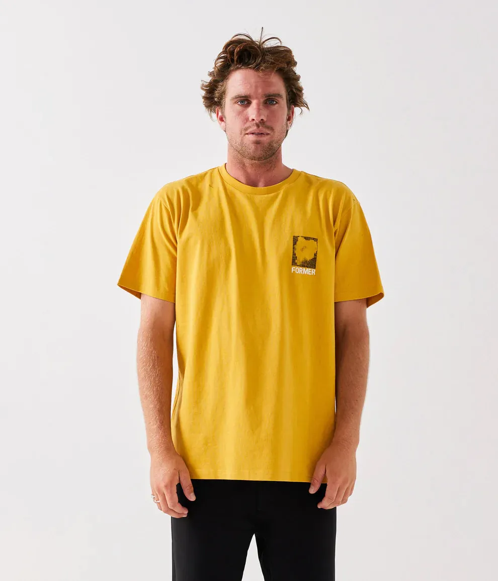 Ausgrabungs-S/S T-Shirt