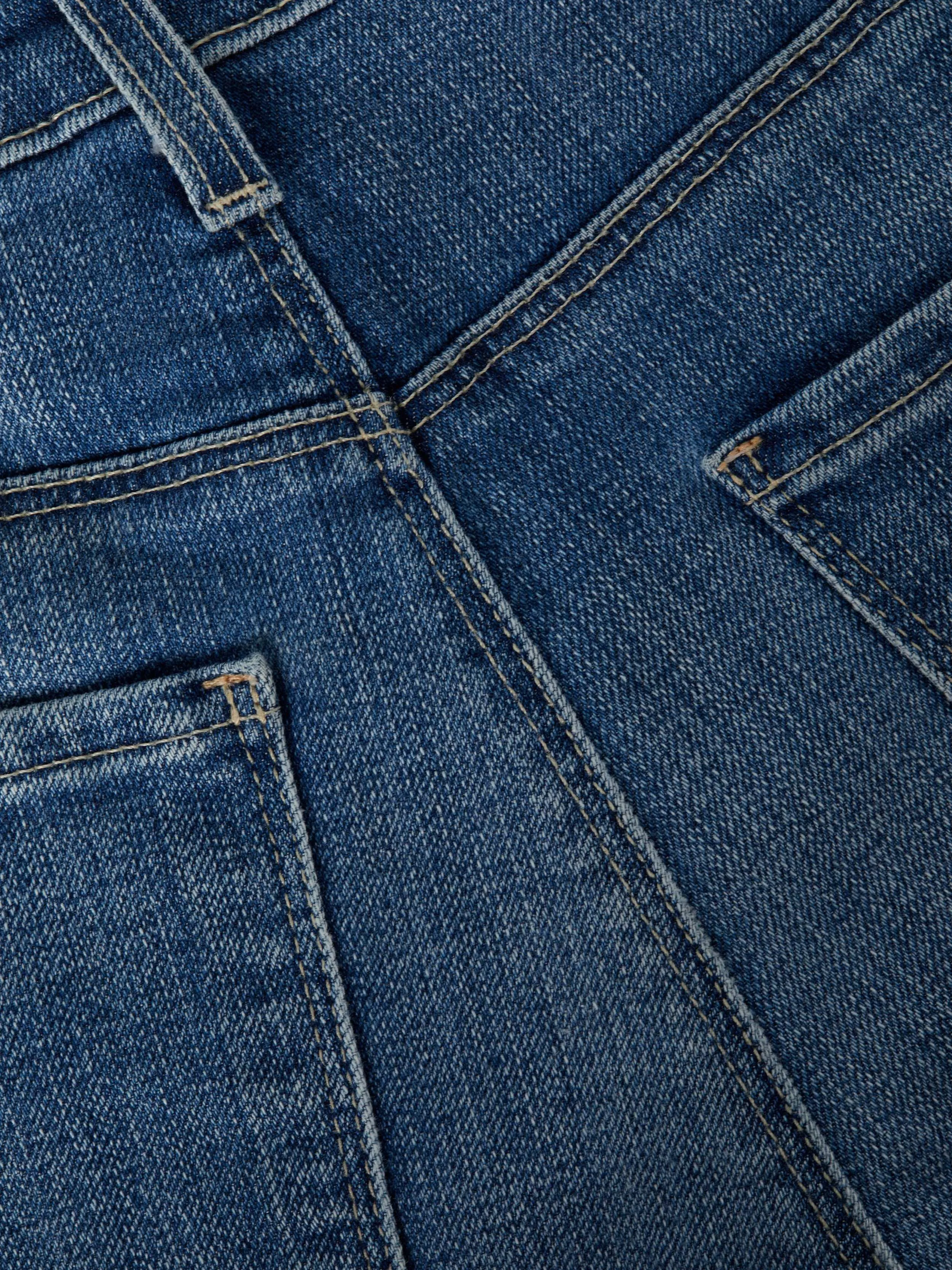 High Line Used-Look Skinny Jeans