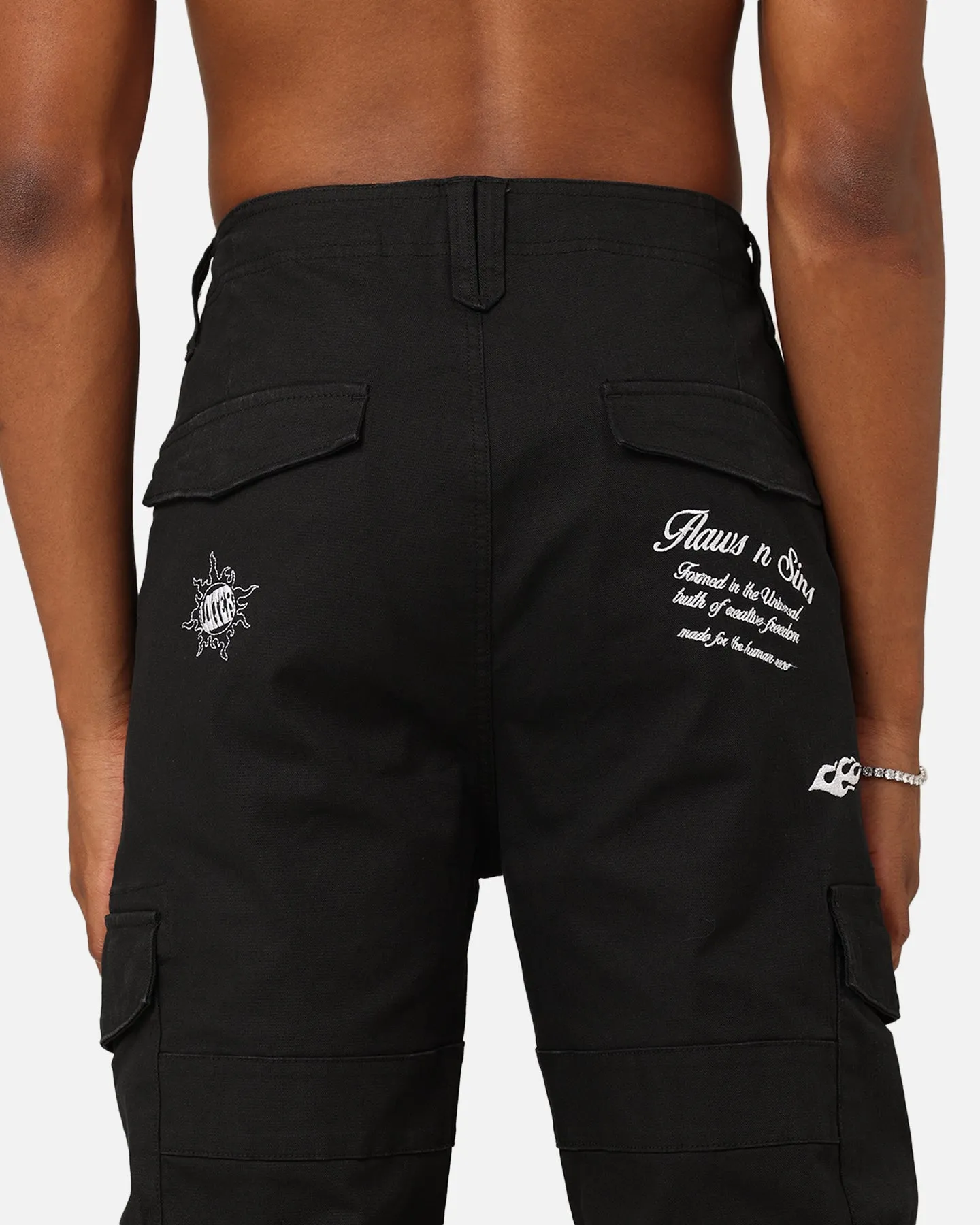 Loiter Sketch Cargo Hose Schwarz