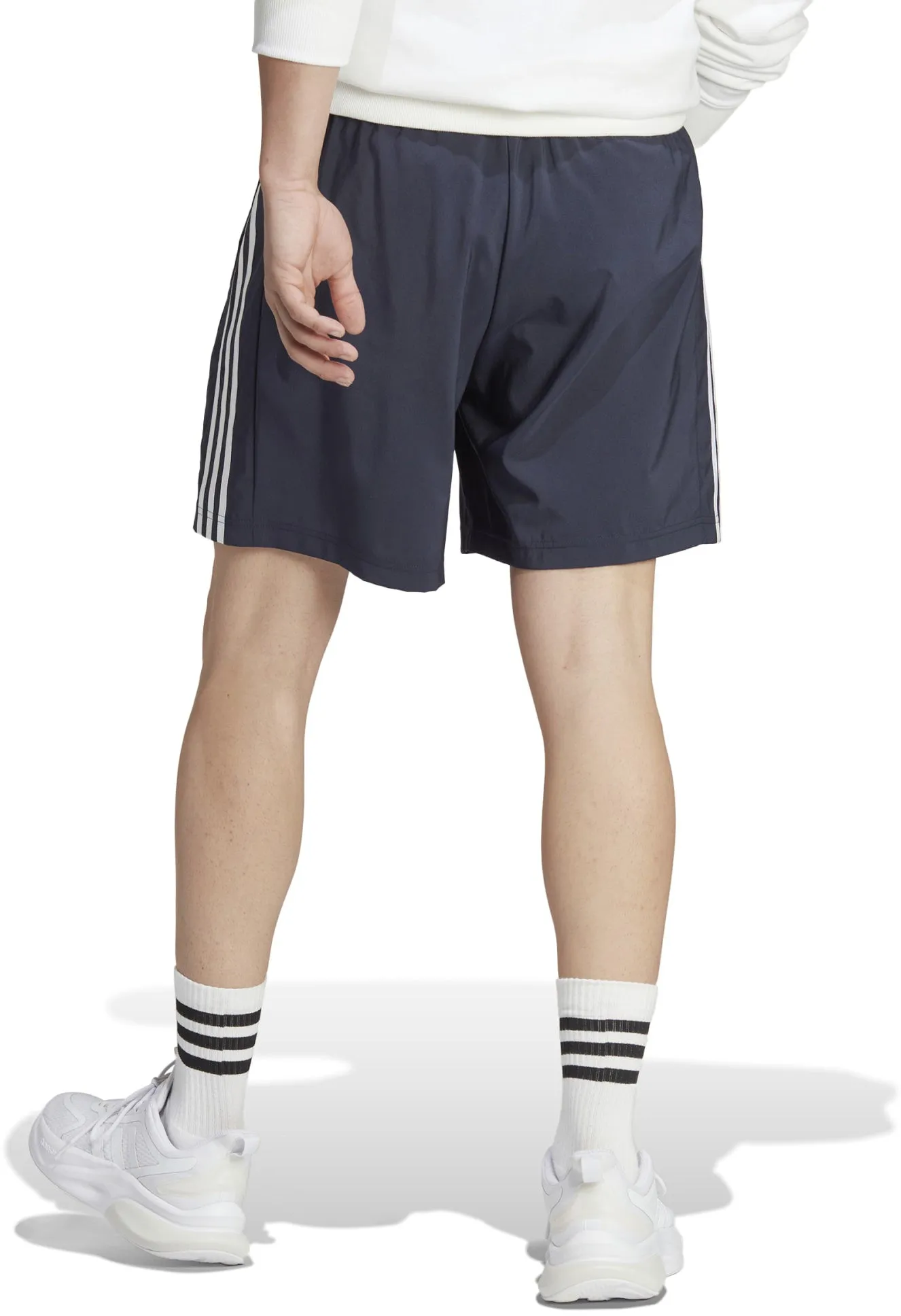 Herren AEROREADY Essentials Chelsea 3-Streifen Shorts