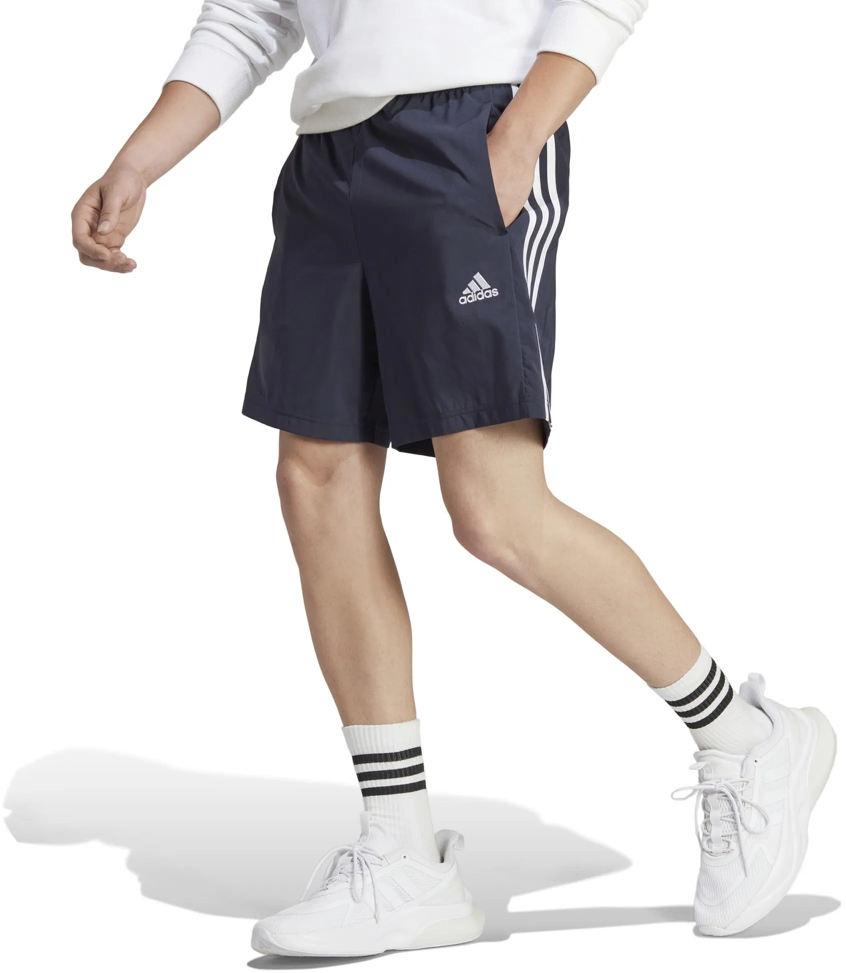 Herren AEROREADY Essentials Chelsea 3-Streifen Shorts