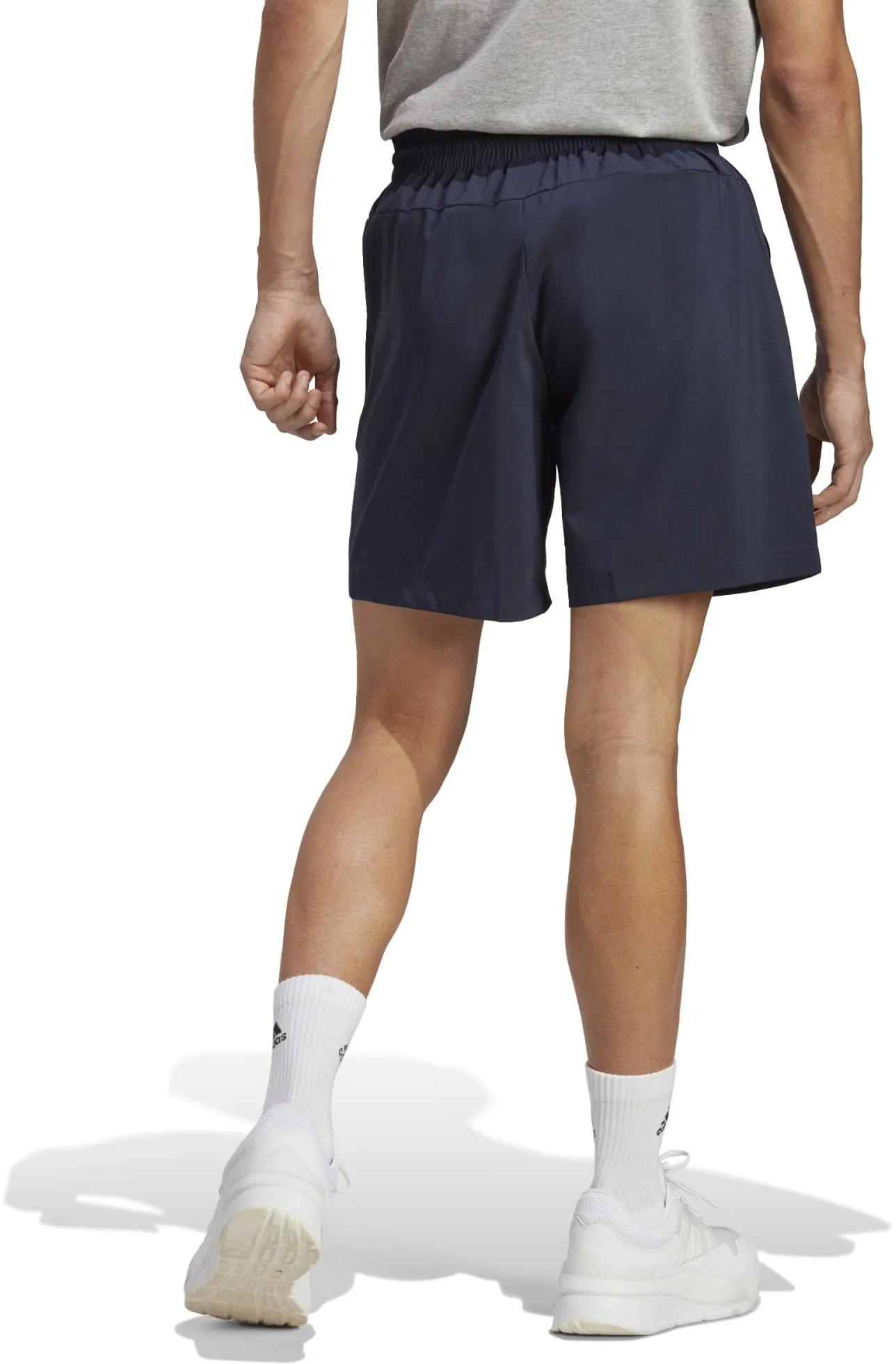 Herren AEROREADY Essentials Chelsea Shorts mit kleinem Logo