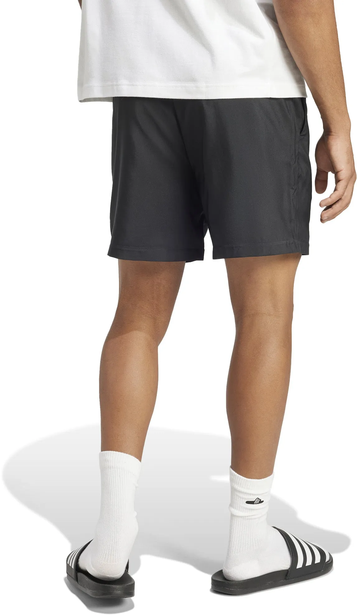 Herren Essentials Shorts mit kleinem Logo Chelsea