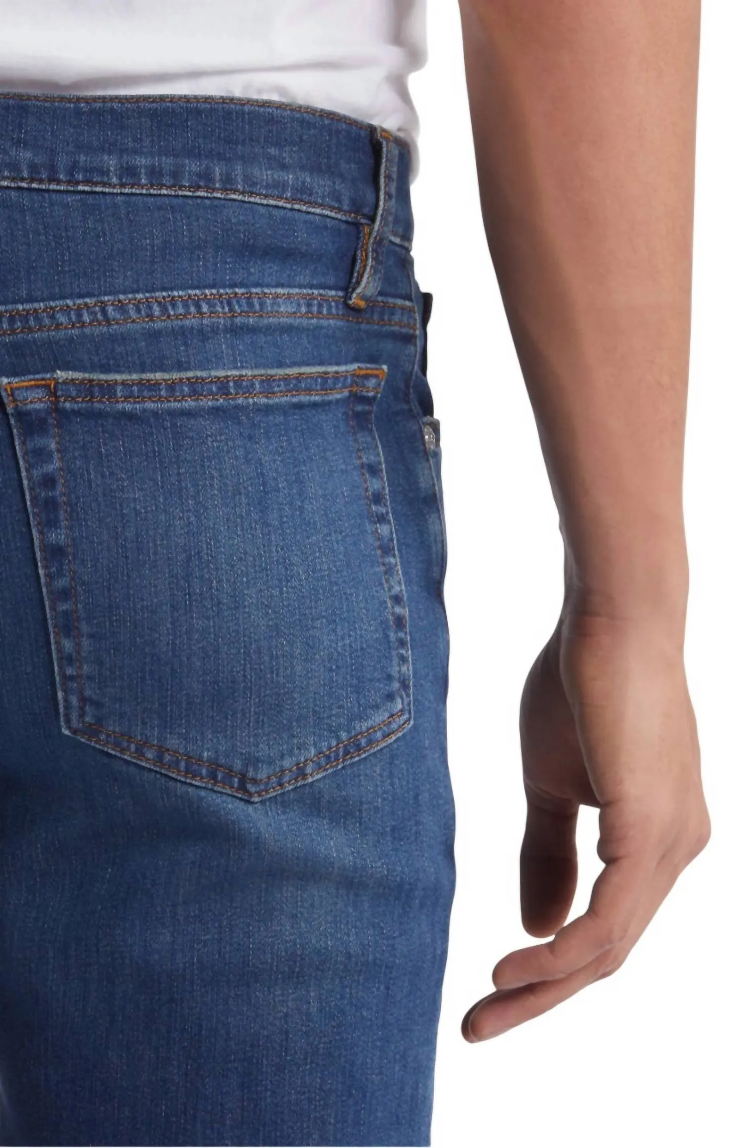 Moderne Jeans mit geradem Bein in Marques
