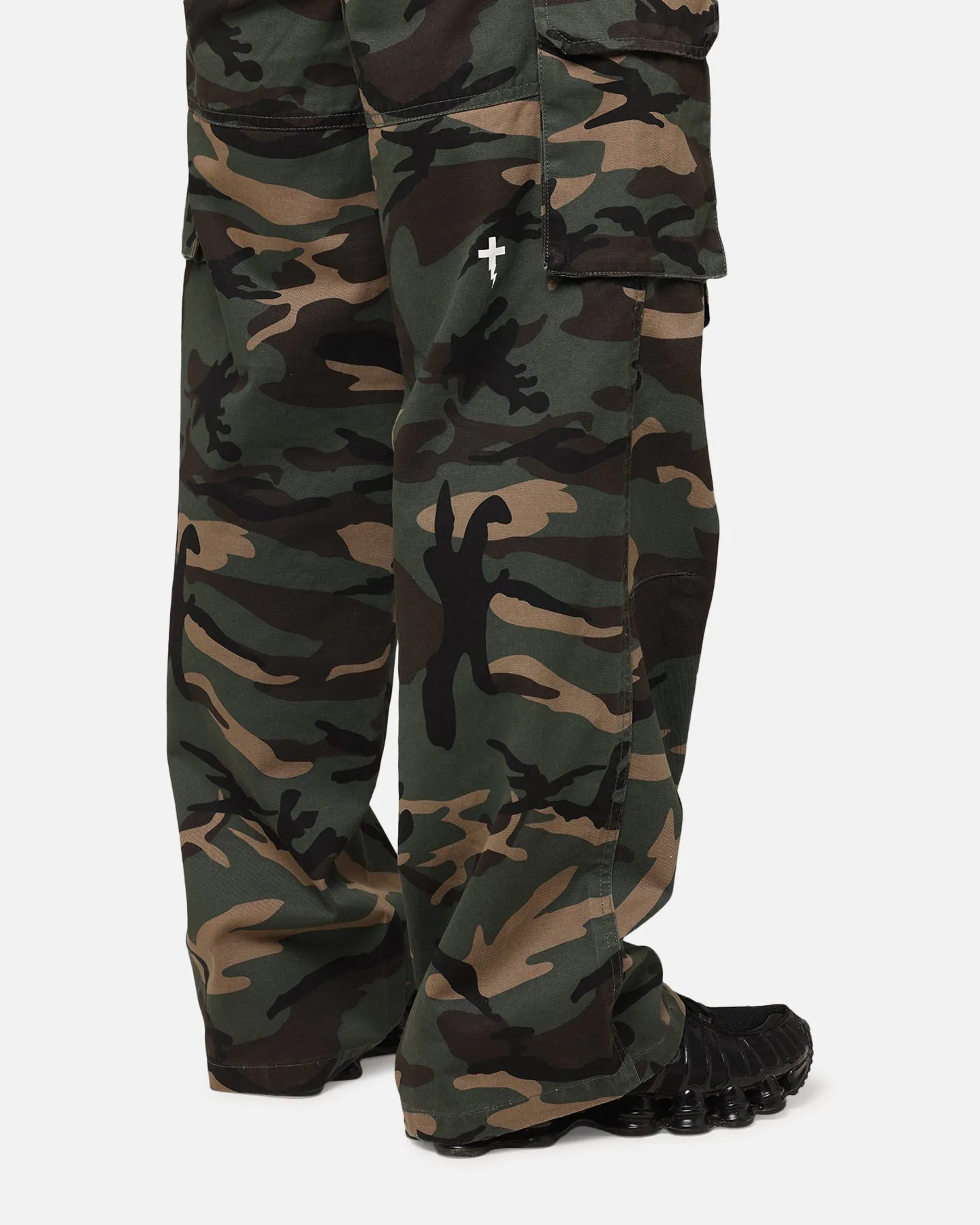 Die Anti Order Artillery Baggy Cargo Hose  Woodland Tarnung