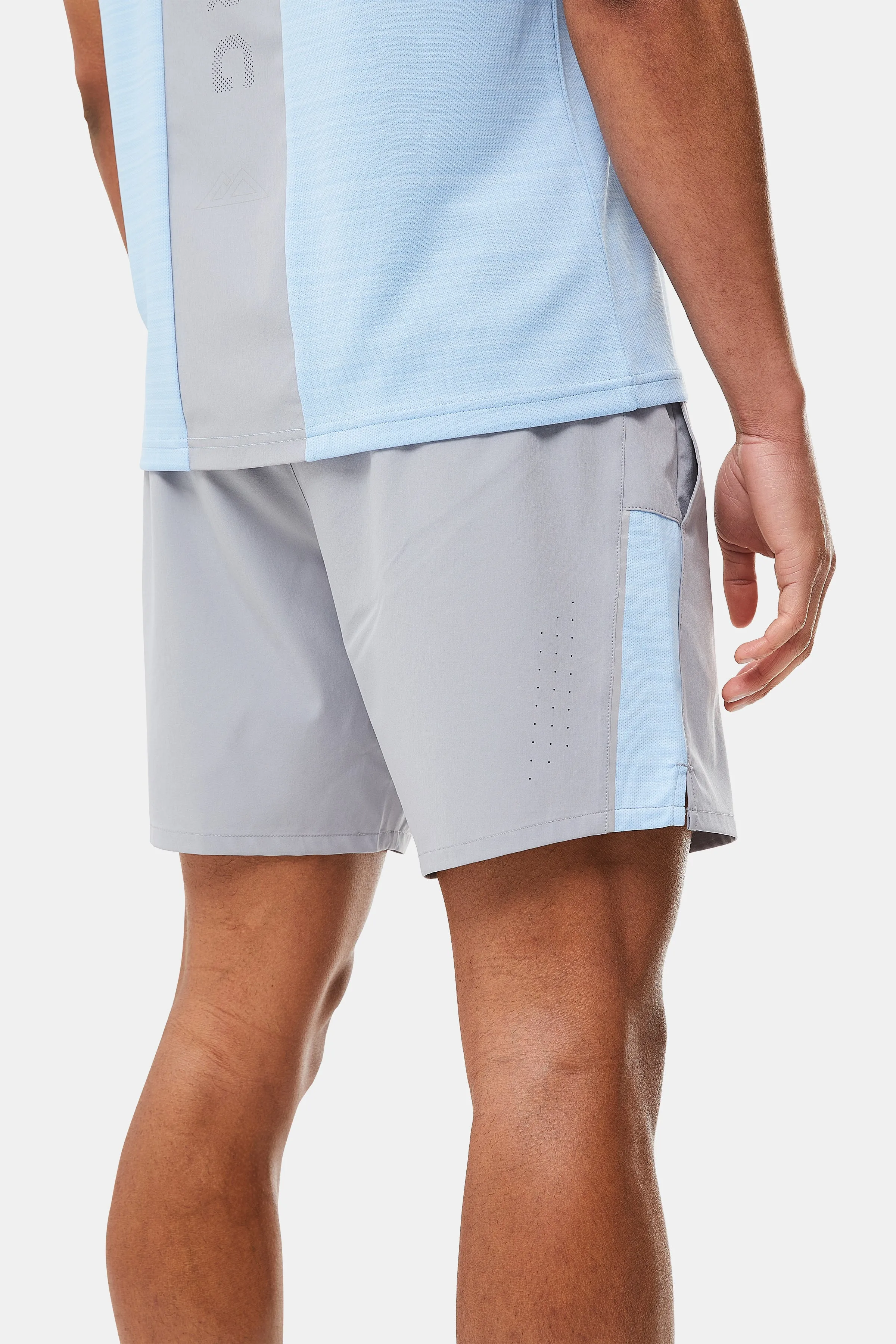 Trailberg Cloud SS24 Short - Himmelblau / Grau