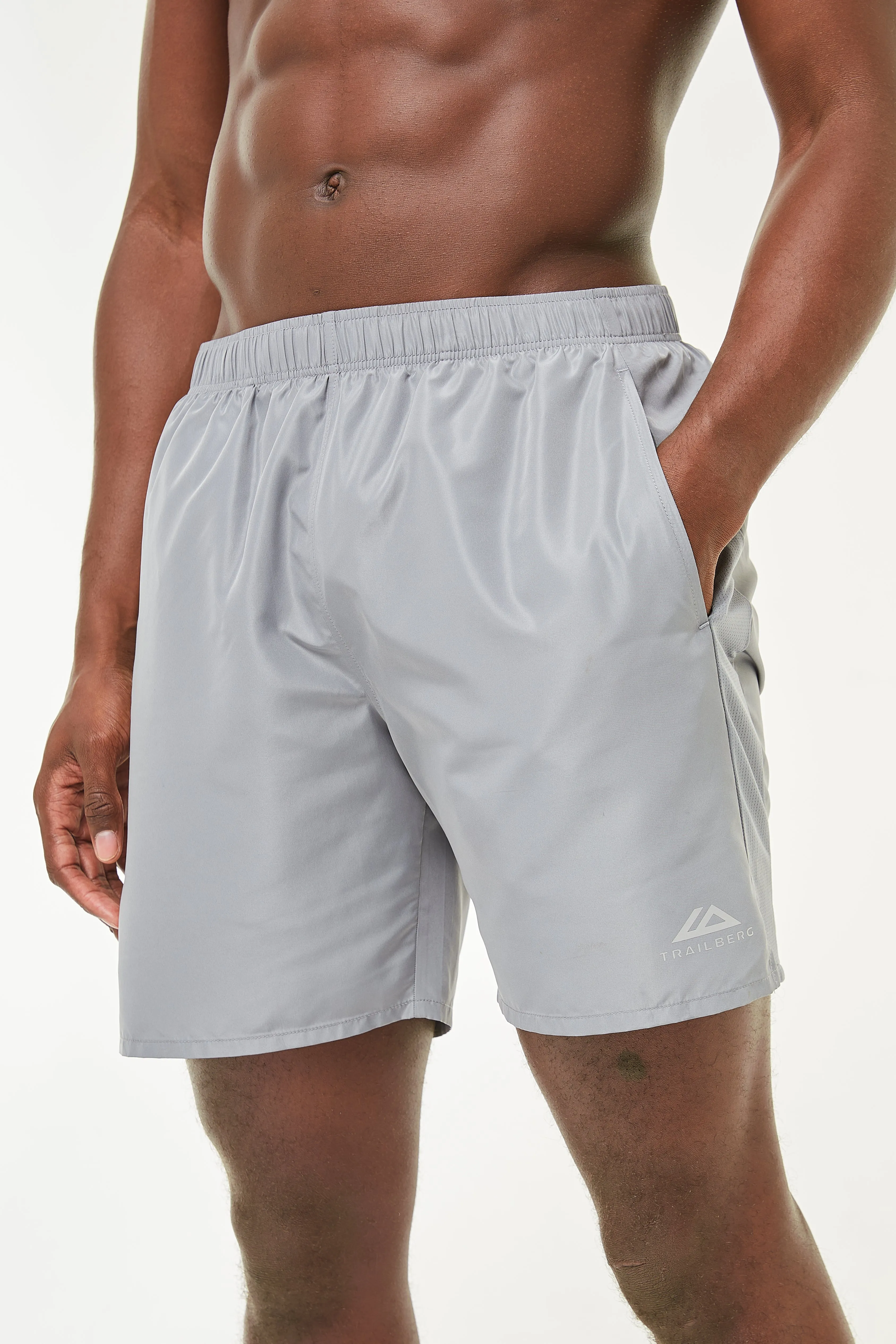 Trailberg Essentials AW24 Shorts - Grau